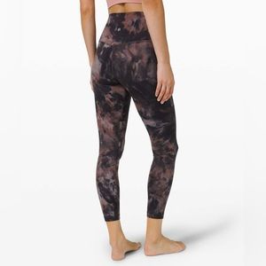 lululemon Align™ High-Rise Pant 25"
Diamond Dye Graphite Grey Pink Pastel
Size2